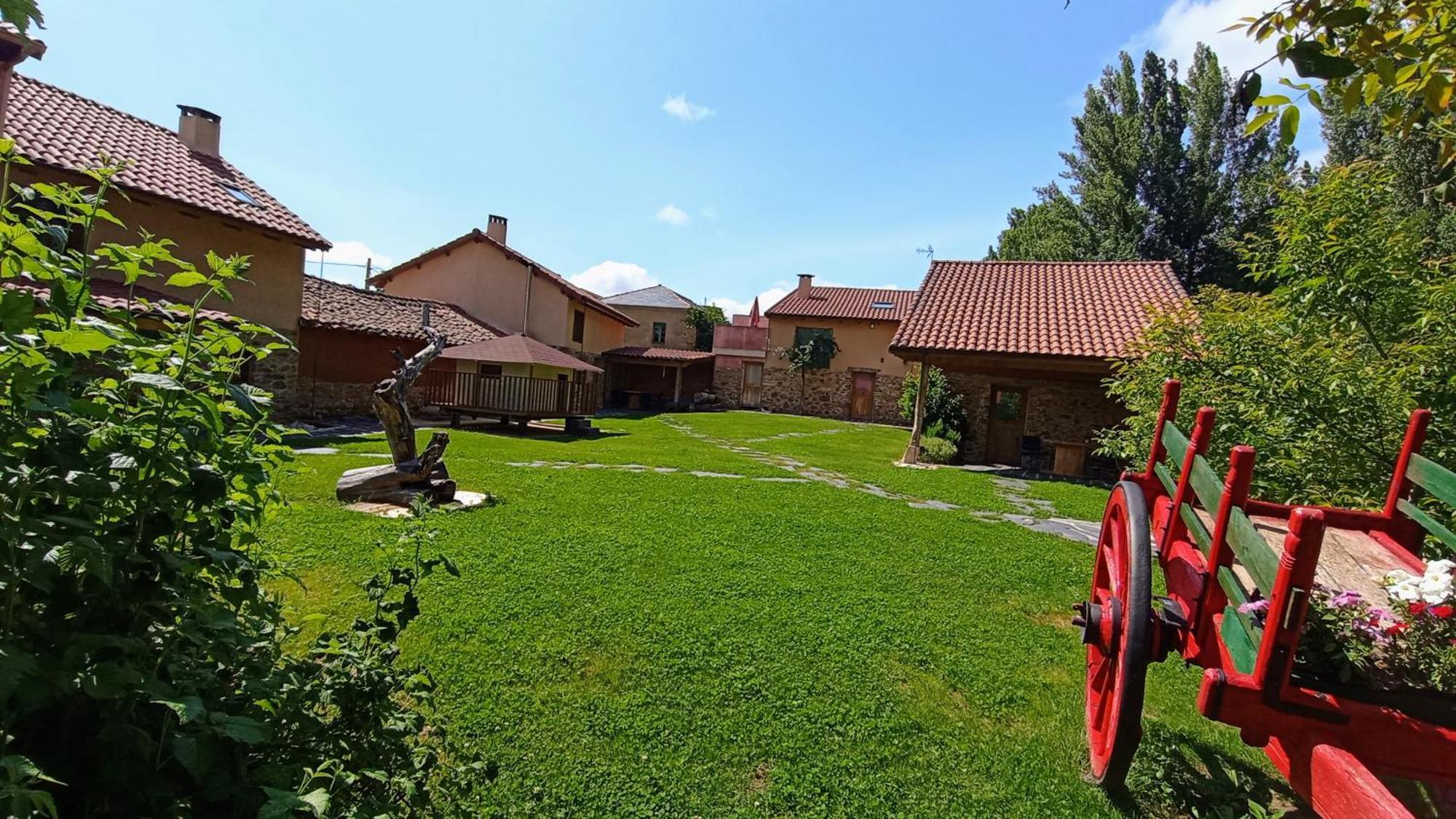 Casas Rurales Villa La Roza La Utrera Luaran gambar